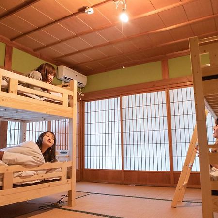 四国旅行のhub拠点 古民家ゲストハウス Heso Camp Miyoshi  Exterior foto